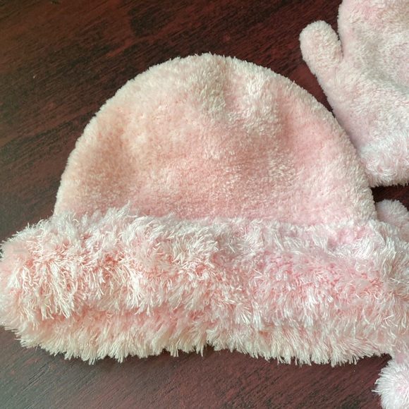 Cozy Pink Kids Hat and Mittens Set - Picture 2 of 7
